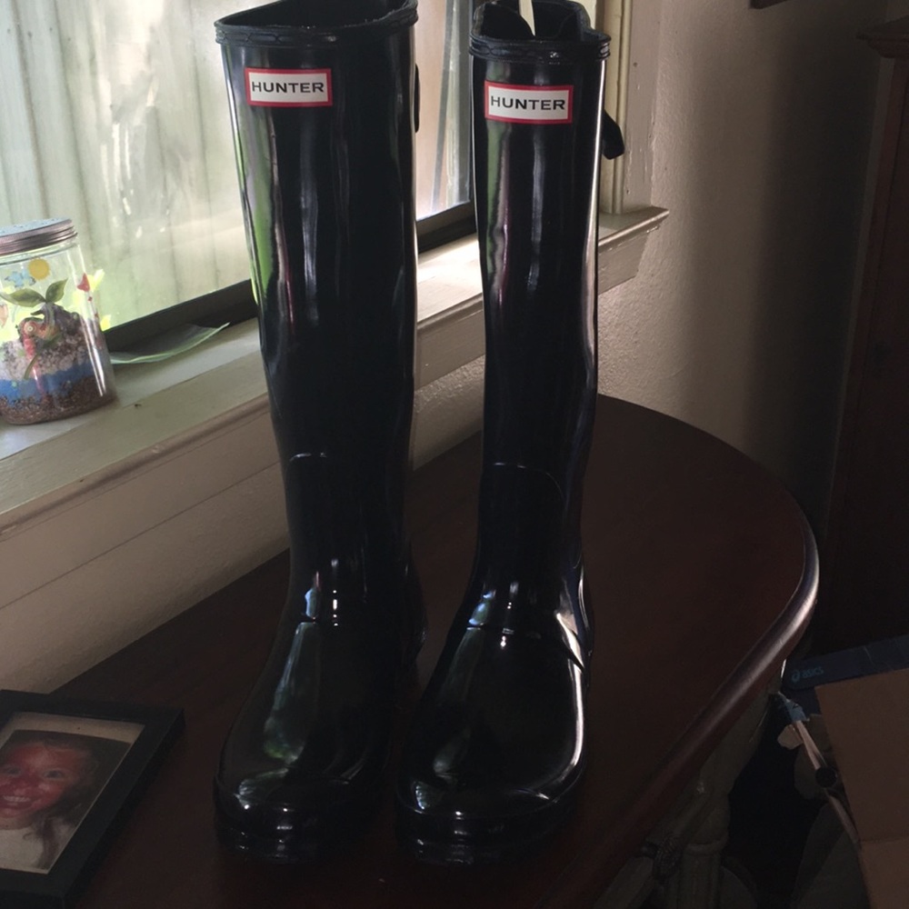 Hunter y’all rain boots 9
